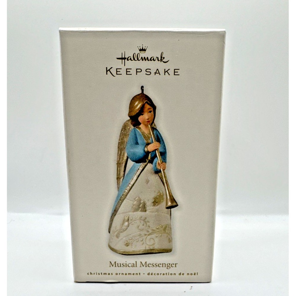 Hallmark Keepsake Ornament Musical Messenger Angel 2010